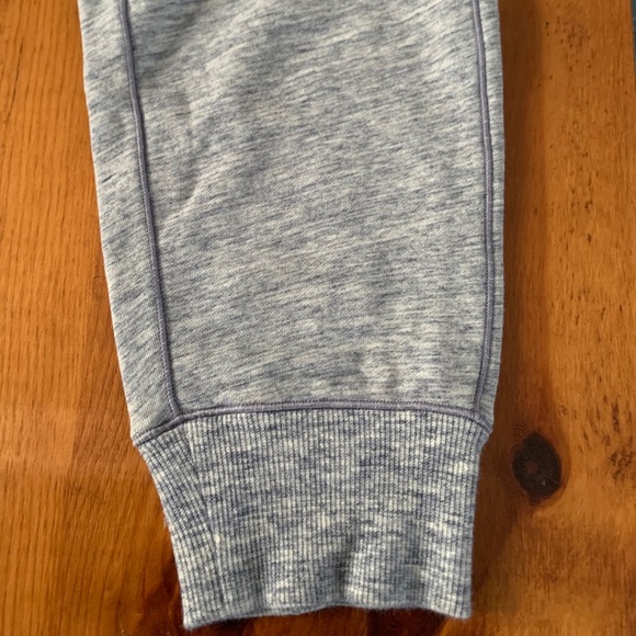 Lululemon joggers - Picture 5 of 10
